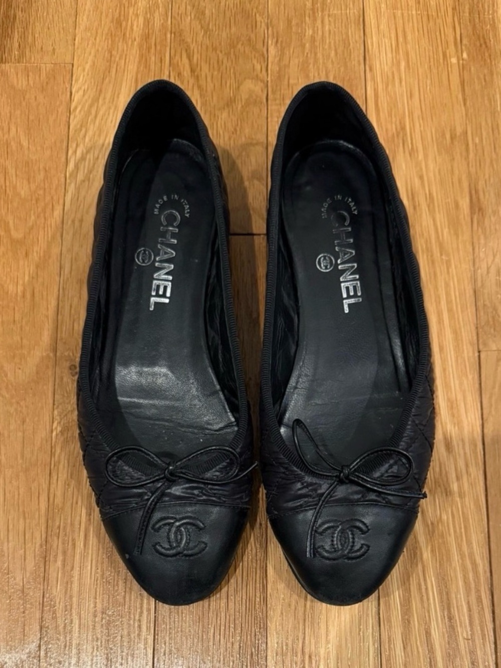 CHANEL Black Quilted Calfskin Bow Ballet Flats (European size 38) - Picture 3 of 10
